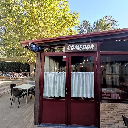 Camping El Pinajarro Hervas Luaran gambar