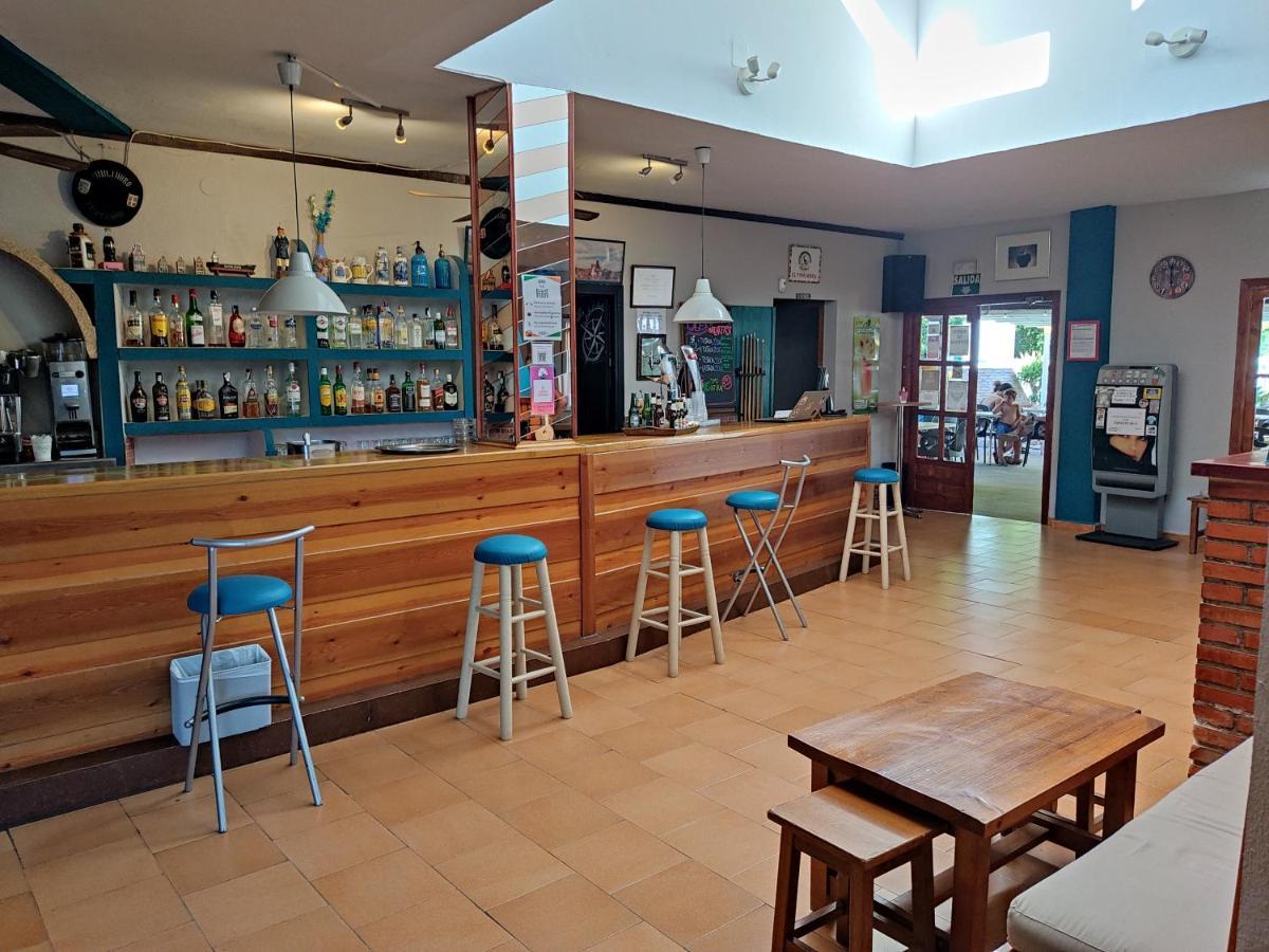 Camping El Pinajarro Hervas Luaran gambar